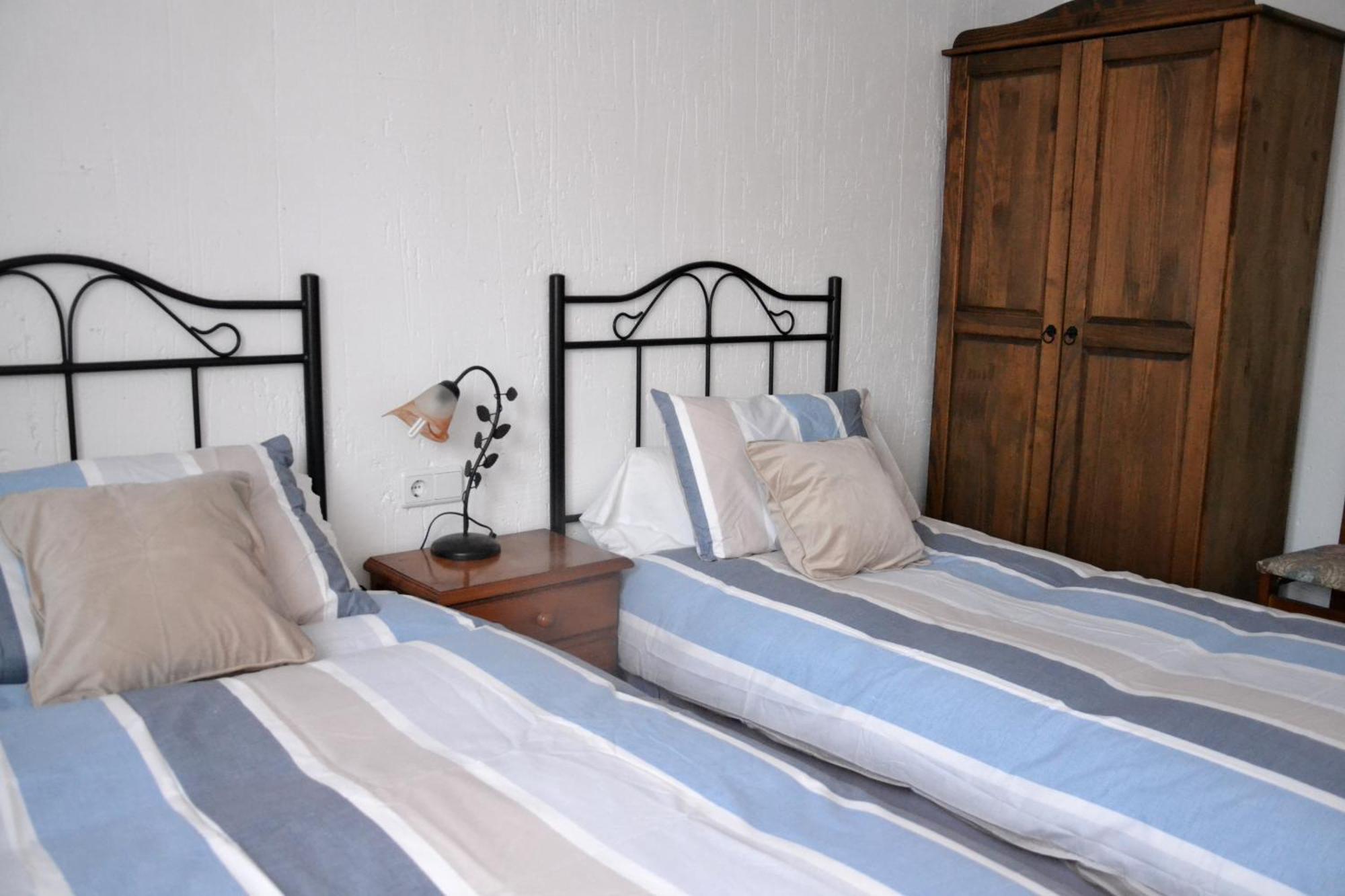 Apartamentos La Sierra Вияба де ла Сиера Екстериор снимка